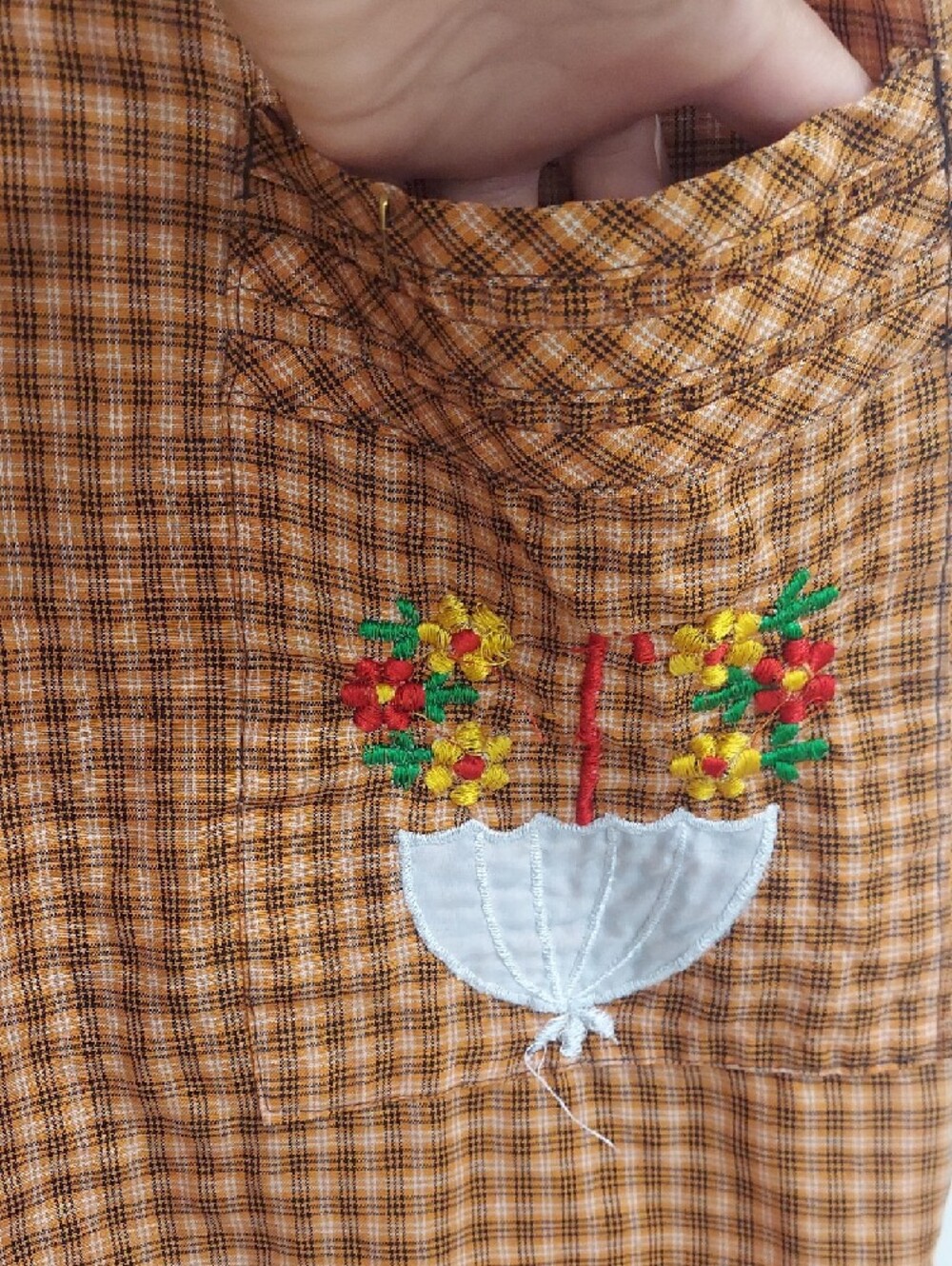 Vintage Orange Checked Pocket Dress with Embroidered Flowers - Picture 2 of 10